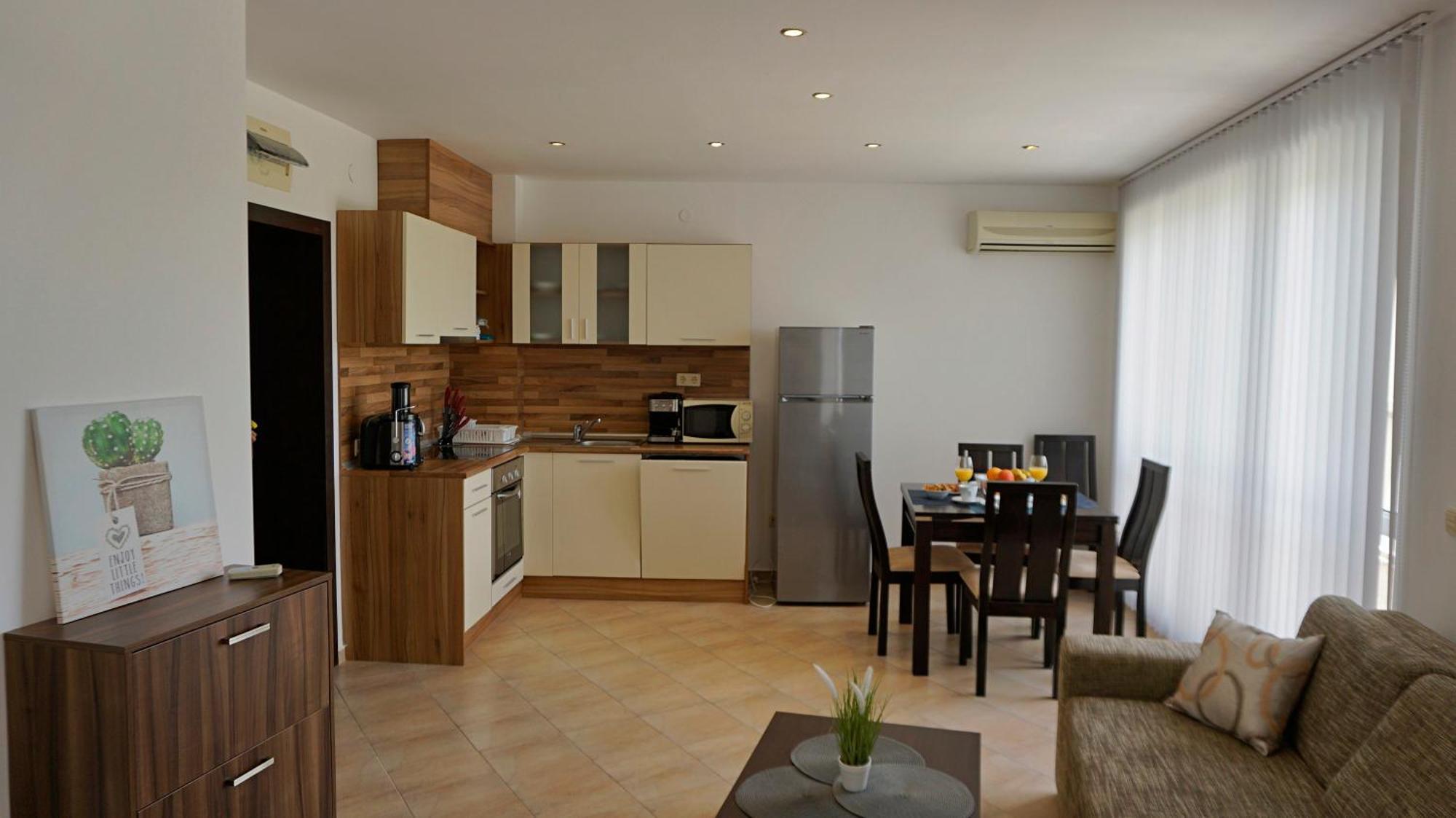 Апартаменти Сънбрийз - Sunbreeze Apartments Bjała Zewnętrze zdjęcie