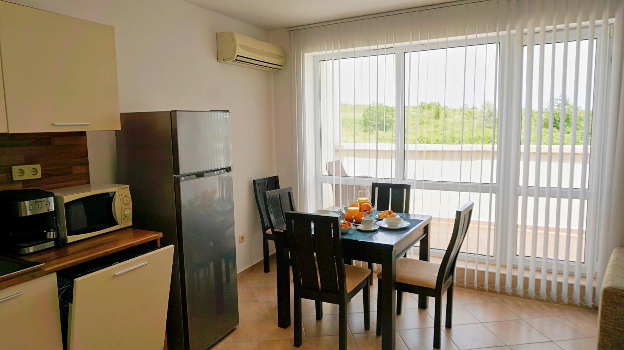 Апартаменти Сънбрийз - Sunbreeze Apartments Bjała Zewnętrze zdjęcie
