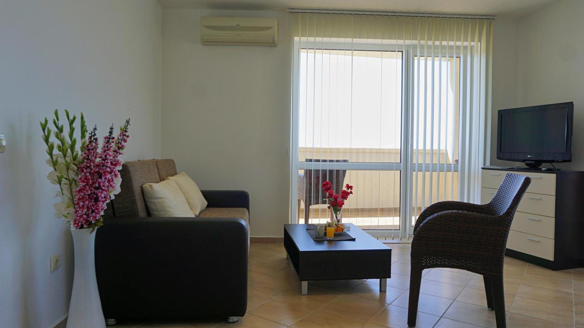 Апартаменти Сънбрийз - Sunbreeze Apartments Bjała Zewnętrze zdjęcie
